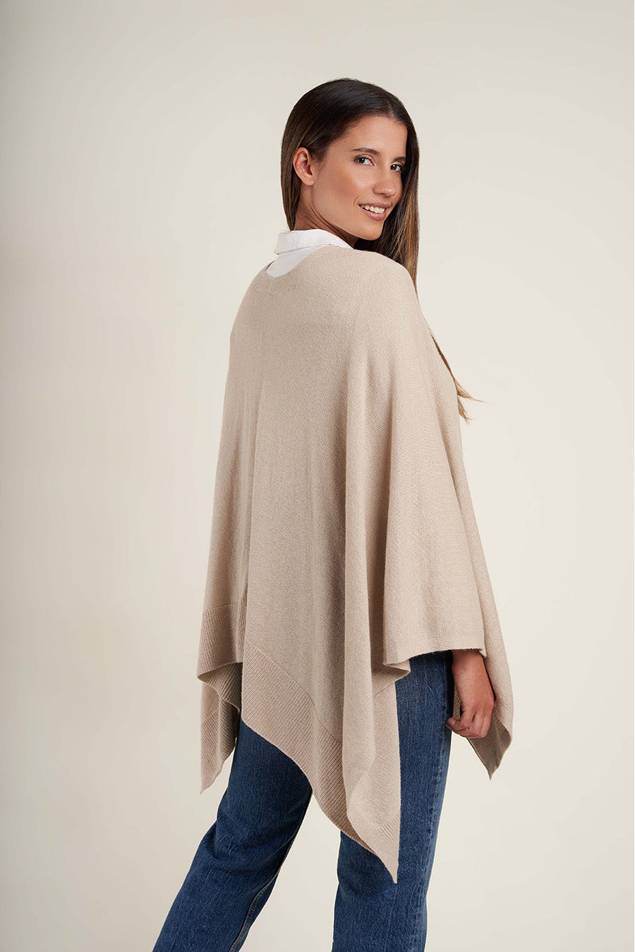 Capa Ruana Capa / Ruana Remate 7 | Beige
